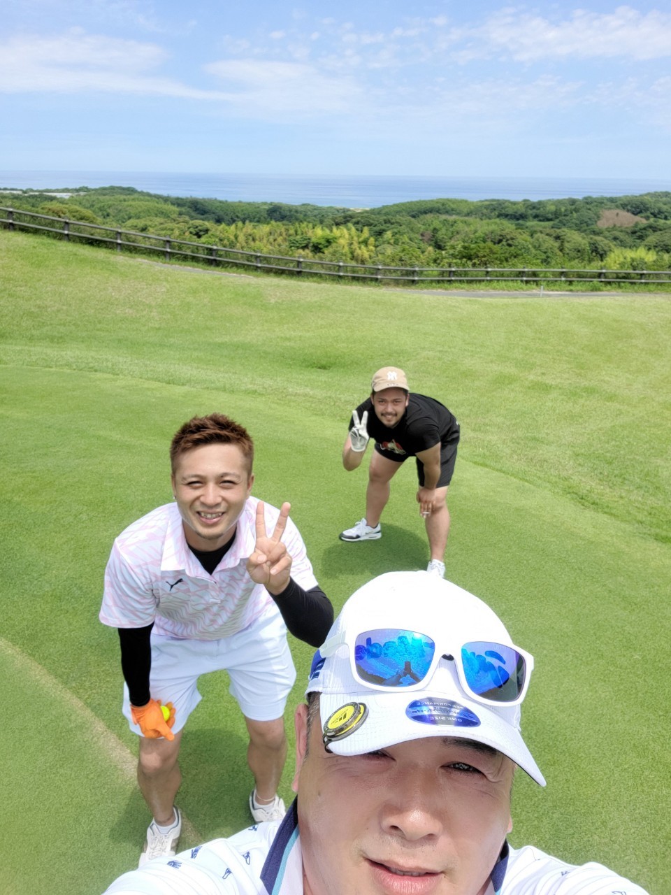 Line Album 21年６月冷凍車組との鳥取砂丘 島根出雲大社 広島厳島神社 旅行 14 車両整備 車両塗装 篠崎商事 茨城県稲敷郡阿見町トラック運送会社